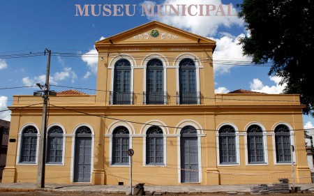 Pao abrigar o Museu Municipal
